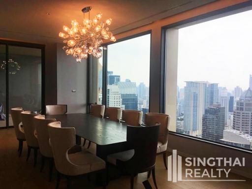 For RENT : Sindhorn Residence / 3 Bedroom / 4 Bathrooms / 348 sqm / 400000 THB [8501520]