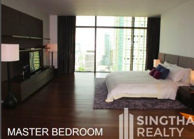 For RENT : The Residences at The St. Regis Bangkok / 4 Bedroom / 4 Bathrooms / 441 sqm / 450000 THB [6991330]