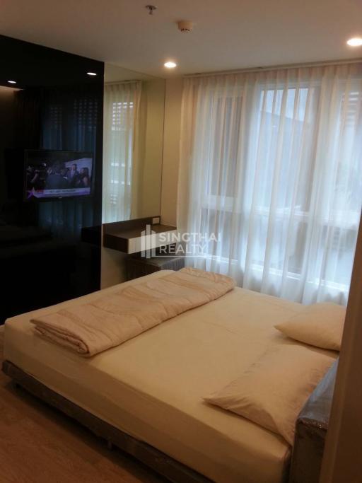 For SALE : 15 Sukhumvit Residences / 1 Bedroom / 1 Bathrooms / 35 sqm / 4900000 THB [9950432]