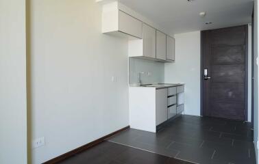 For SALE : C Ekkamai / 1 Bedroom / 1 Bathrooms / 34 sqm / 5700000 THB [S11403]