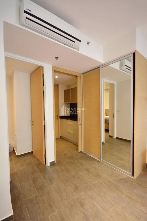 For SALE : The Lofts Ekkamai / 1 Bedroom / 1 Bathrooms / 33 sqm / 5800000 THB [9531030]