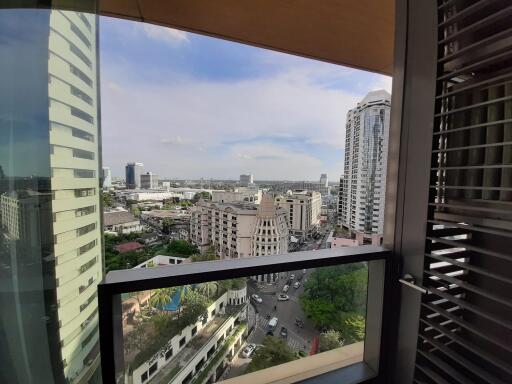 For SALE : The Lumpini 24 / 1 Bedroom / 1 Bathrooms / 32 sqm / 5900000 THB [S11393]