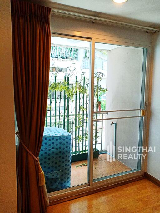 For SALE : Serene Place Sukhumvit 24 / 1 Bedroom / 1 Bathrooms / 51 sqm / 6000000 THB [8548133]