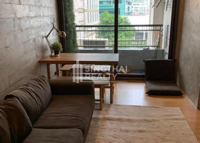 For SALE : Collezio Sathorn-Pipat / 1 Bedroom / 1 Bathrooms / 41 sqm / 6000000 THB [S10609]