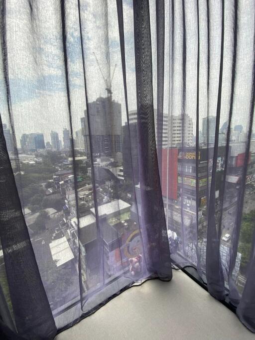 For SALE : M Thonglor 10 / 1 Bedroom / 1 Bathrooms / 33 sqm / 6000000 THB [S11304]
