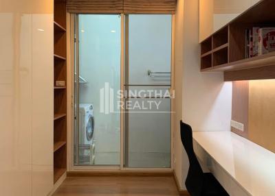 For SALE : Sathorn House / 1 Bedroom / 1 Bathrooms / 53 sqm / 6200000 THB [S10607]