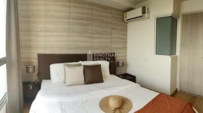 For SALE : Downtown Forty Nine / 1 Bedroom / 1 Bathrooms / 44 sqm / 6300000 THB [S10687]