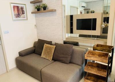 For SALE : Rhythm Sukhumvit 36-38 / 1 Bedroom / 1 Bathrooms / 33 sqm / 6400000 THB [S11054]