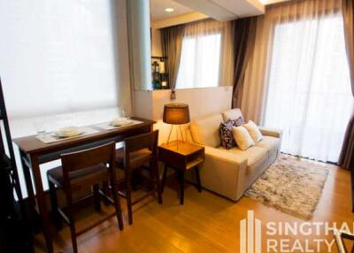 For SALE : The Lumpini 24 / 1 Bedroom / 1 Bathrooms / 30 sqm / 6500000 THB [6508716]