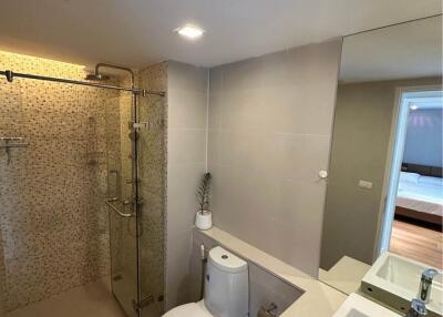For SALE : Le Nice Ekamai / 2 Bedroom / 2 Bathrooms / 70 sqm / 6700000 THB [S11489]