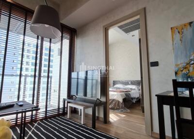For SALE : The Lofts Asoke / 1 Bedroom / 1 Bathrooms / 35 sqm / 6900000 THB [S10073]