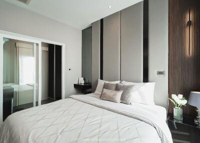 For SALE : The Crest Sukhumvit 34 / 1 Bedroom / 1 Bathrooms / 36 sqm / 6900000 THB [S11131]