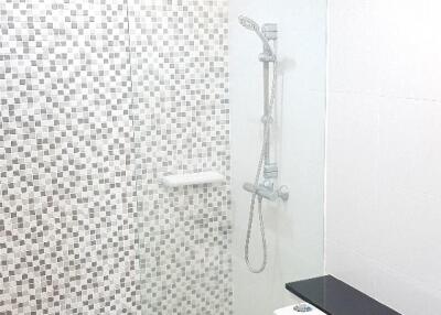 For SALE : Sukhumvit City Resort / 2 Bedroom / 2 Bathrooms / 69 sqm / 7300000 THB [6374666]