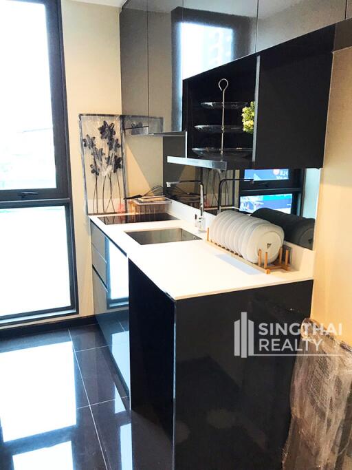 For SALE : Altitude Define / 2 Bedroom / 2 Bathrooms / 44 sqm / 7338900 THB [7445234]