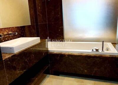 For SALE : The Address Sukhumvit 61 / 1 Bedroom / 1 Bathrooms / 47 sqm / 7490000 THB [9343442]