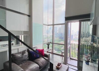 For SALE : Ashton Morph 38 / 1 Bedroom / 1 Bathrooms / 45 sqm / 7500000 THB [S10920]