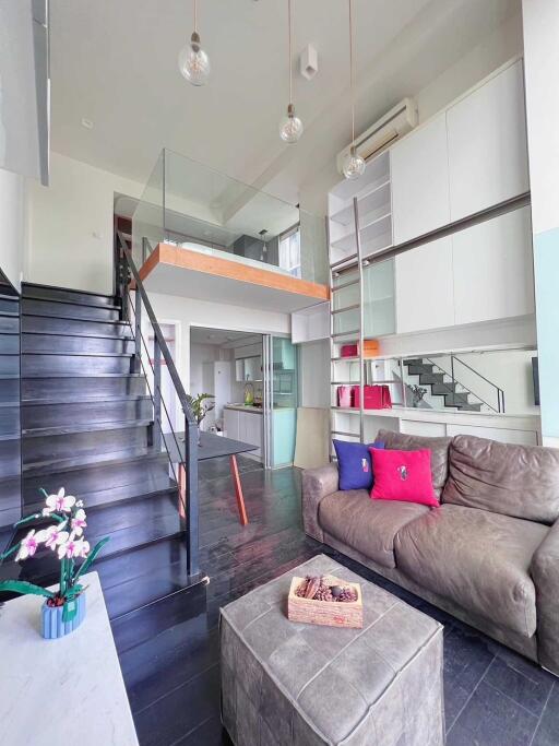 For SALE : Ashton Morph 38 / 1 Bedroom / 1 Bathrooms / 45 sqm / 7500000 THB [S10920]