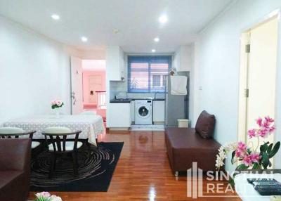 For SALE : Baan Siri Sukhumvit 13 / 2 Bedroom / 2 Bathrooms / 77 sqm / 7700000 THB [6402986]