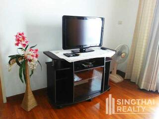 For SALE : Baan Siri Sukhumvit 13 / 2 Bedroom / 2 Bathrooms / 77 sqm / 7700000 THB [6402986]