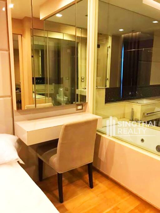 For SALE : The Address Asoke / 1 Bedroom / 1 Bathrooms / 46 sqm / 7700000 THB [6807992]