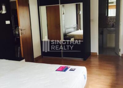 For SALE : The Alcove 49 / 2 Bedroom / 2 Bathrooms / 70 sqm / 8000000 THB [S10494]