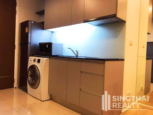 For SALE : 15 Sukhumvit Residences / 1 Bedroom / 1 Bathrooms / 61 sqm / 8130000 THB [7169965]