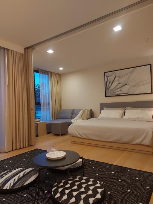 For SALE : LIV@49 / 1 Bedroom / 1 Bathrooms / 47 sqm / 8200000 THB [S10979]