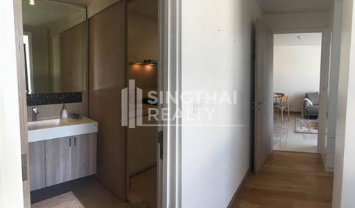 For SALE : Downtown Forty Nine / 1 Bedroom / 1 Bathrooms / 45 sqm / 8220000 THB [2840570]