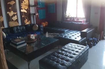 For SALE : Pearl Garden / 1 Bedroom / 2 Bathrooms / 92 sqm / 8500000 THB [S10425]