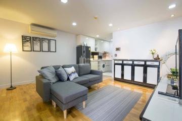 For SALE : Quad Silom / 1 Bedroom / 1 Bathrooms / 56 sqm / 8500000 THB [S10529]