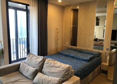 For SALE : Ashton Chula-Silom / 1 Bedroom / 1 Bathrooms / 33 sqm / 8500000 THB [S11410]