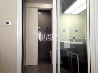 For SALE : The Crest Sukhumvit 34 / 1 Bedroom / 1 Bathrooms / 37 sqm / 8800000 THB [4014356]