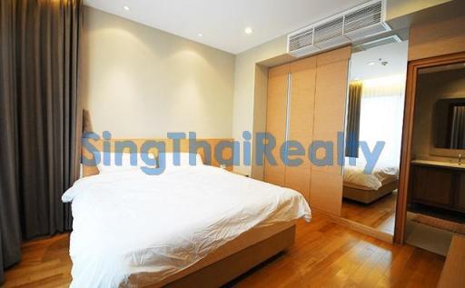 For SALE : The Emporio Place / 1 Bedroom / 1 Bathrooms / 47 sqm / 9200000 THB [3527012]
