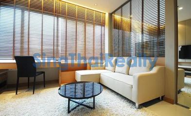 For SALE : The Emporio Place / 1 Bedroom / 1 Bathrooms / 47 sqm / 9200000 THB [3527012]