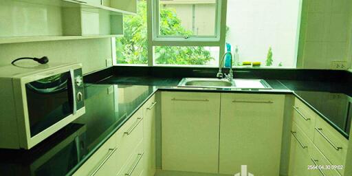 For SALE : Sukhumvit Living Town / 1 Bedroom / 1 Bathrooms / 77 sqm / 9300000 THB [8820187]