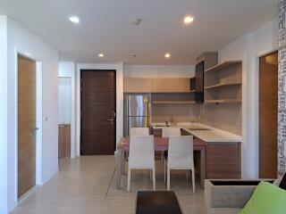 For SALE : Rhythm Sukhumvit / 2 Bedroom / 2 Bathrooms / 65 sqm / 9480000 THB [S11395]