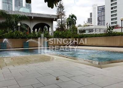 For SALE : Serene Place Sukhumvit 24 / 2 Bedroom / 2 Bathrooms / 80 sqm / 9500000 THB [2615480]