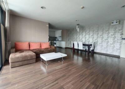 For SALE : D 65 / 3 Bedroom / 2 Bathrooms / 107 sqm / 9500000 THB [10755725]