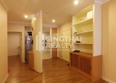 For SALE : Grand Park View Asoke / 3 Bedroom / 2 Bathrooms / 101 sqm / 9500000 THB [2892050]