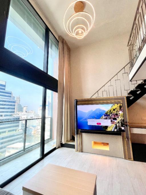 For SALE : The Lofts Silom / 1 Bedroom / 1 Bathrooms / 48 sqm / 9700000 THB [10729101]