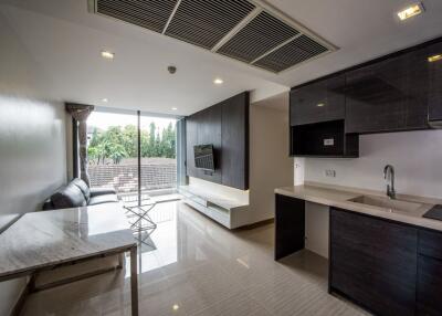 For SALE : Downtown Forty Nine / 2 Bedroom / 2 Bathrooms / 58 sqm / 9800000 THB [S11544]