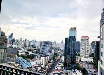 For SALE : Siri at Sukhumvit / 1 Bedroom / 1 Bathrooms / 53 sqm / 9790000 THB [S10729]