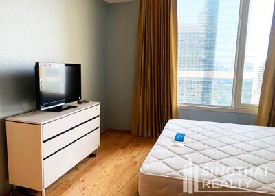 For SALE : The Empire Place / 1 Bedroom / 1 Bathrooms / 66 sqm / 10000000 THB [8299430]