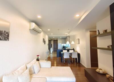 For SALE : 15 Sukhumvit Residences / 2 Bedroom / 2 Bathrooms / 81 sqm / 12000000 THB [9814088]