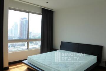 For SALE : The Lofts Yennakart / 2 Bedroom / 2 Bathrooms / 68 sqm / 10200000 THB [5345522]