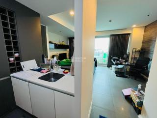 For SALE : The River / 1 Bedroom / 1 Bathrooms / 69 sqm / 10400000 THB [S10164]