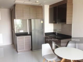 For SALE : Keyne By Sansiri / 1 Bedroom / 1 Bathrooms / 49 sqm / 10500000 THB [7273662]