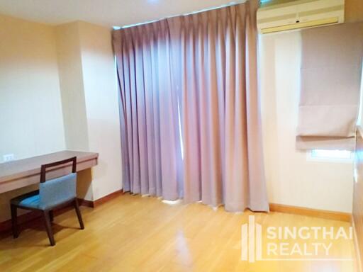 For SALE : Serene Place Sukhumvit 24 / 2 Bedroom / 2 Bathrooms / 81 sqm / 10500000 THB [8548329]