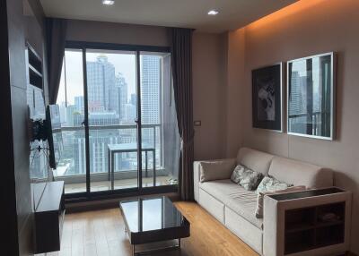 For SALE : The Address Sathorn / 1 Bedroom / 1 Bathrooms / 56 sqm / 10600000 THB [S11109]