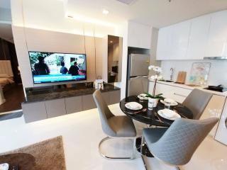 For SALE : Nara 9 / 2 Bedroom / 2 Bathrooms / 67 sqm / 10500000 THB [10673082]